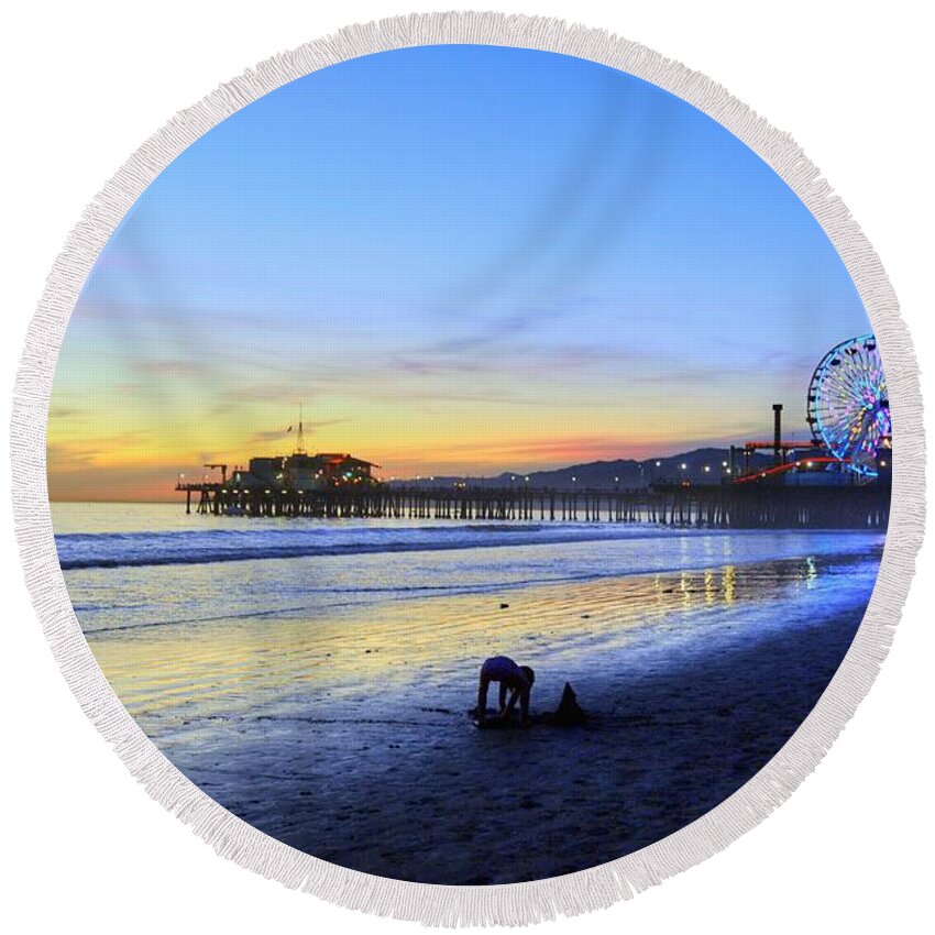 Pier Round Beach Towel featuring the photograph Sunset Child by Richard Omura