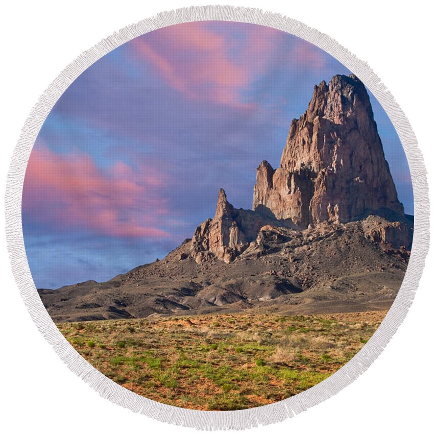 Arid Climate Round Beach Towel featuring the photograph Sunset on Agathla Peak by Jeff Goulden