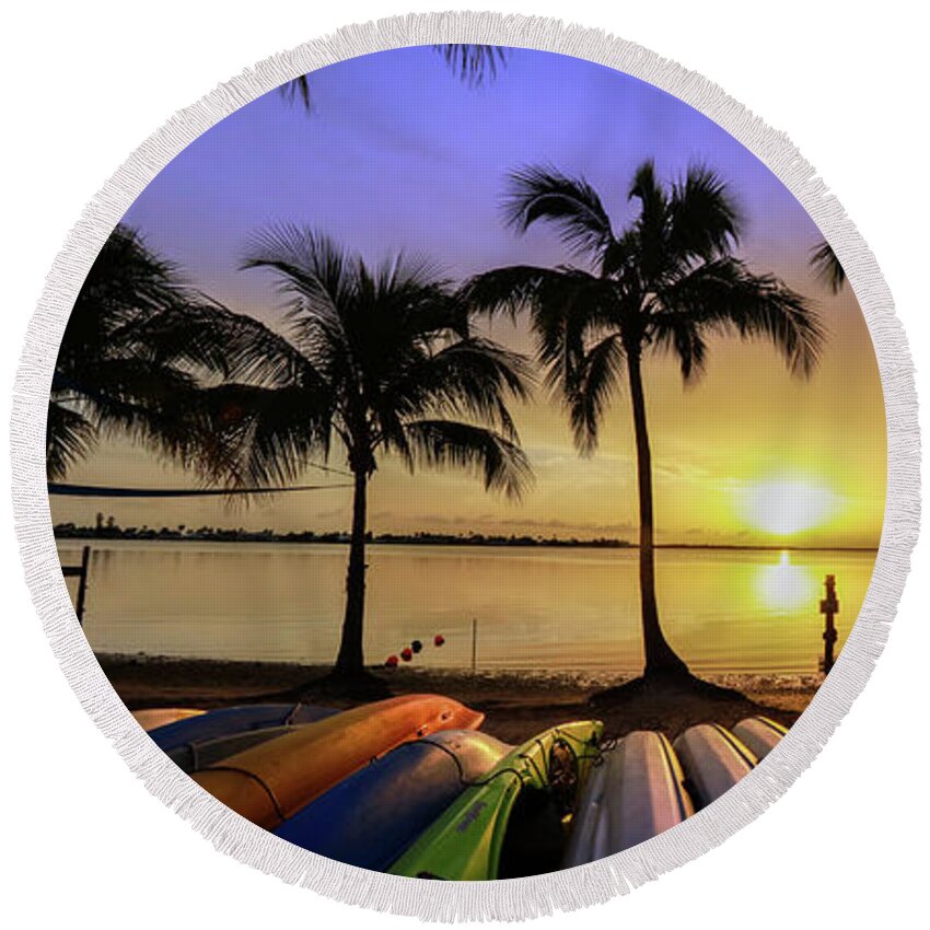 Florida Sunset Round Beach Towel featuring the photograph Sunset over the Kayaks by Jon Neidert
