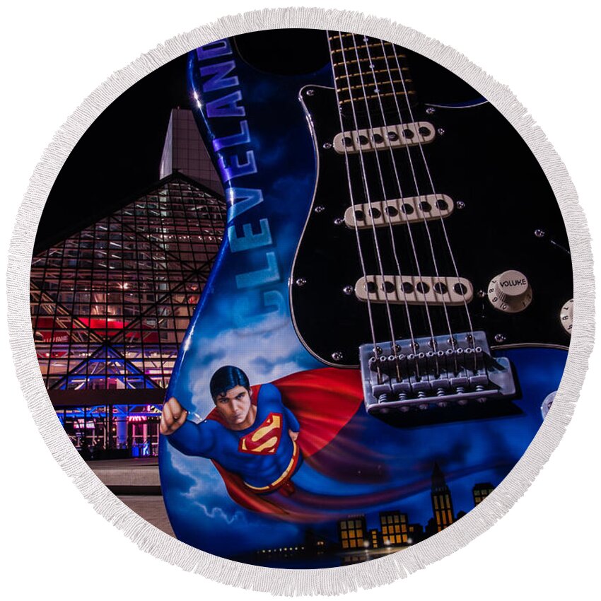 Cleveland Round Beach Towel featuring the photograph Superman Rocks by Stewart Helberg