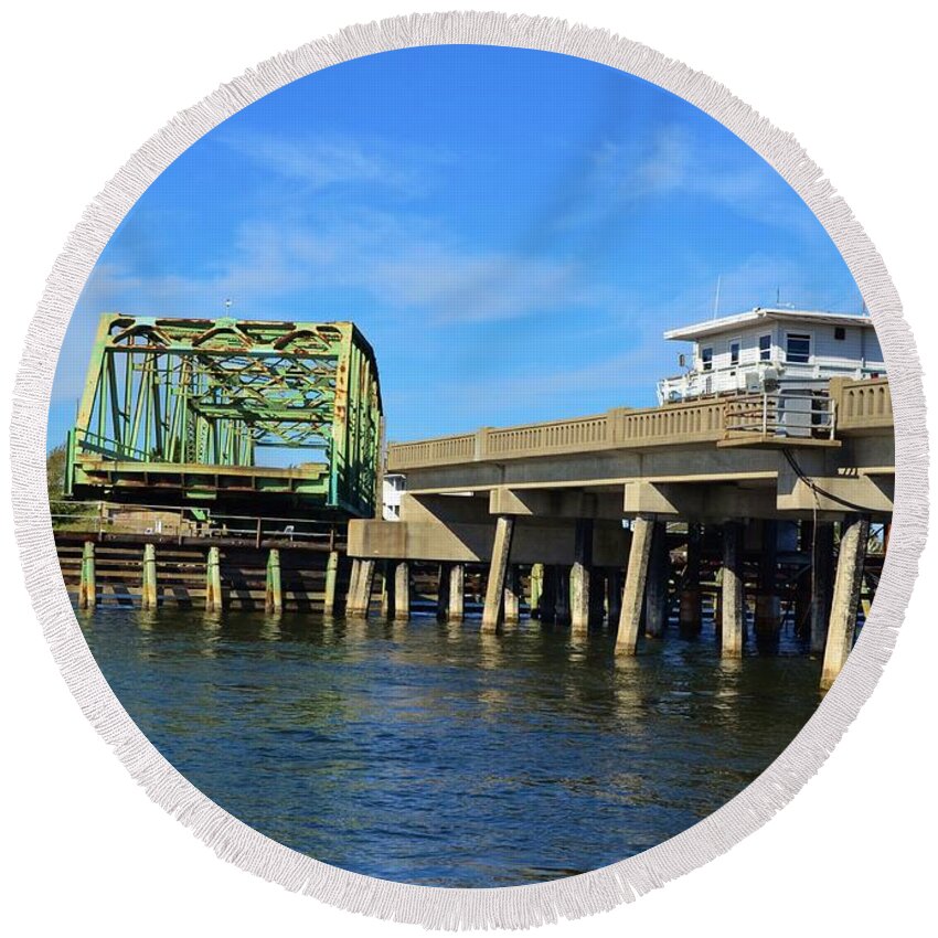 Water Way Round Beach Towel featuring the photograph Surf City Bridge by Bob Sample