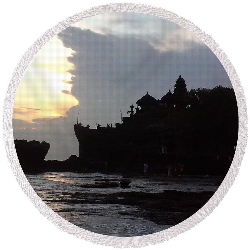 Tanah Lot Round Beach Towel featuring the photograph Tanah Lot Temple Bali Indonesia by Heather Kirk