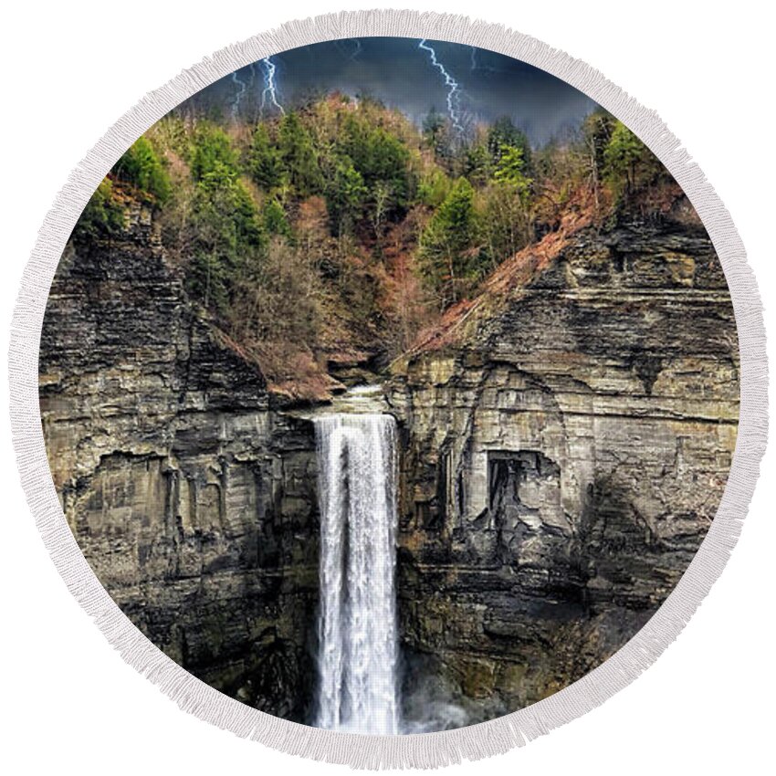 Falls Round Beach Towel featuring the photograph Taughannock Falls Lightning, Ithaca, New York by Amy Cicconi