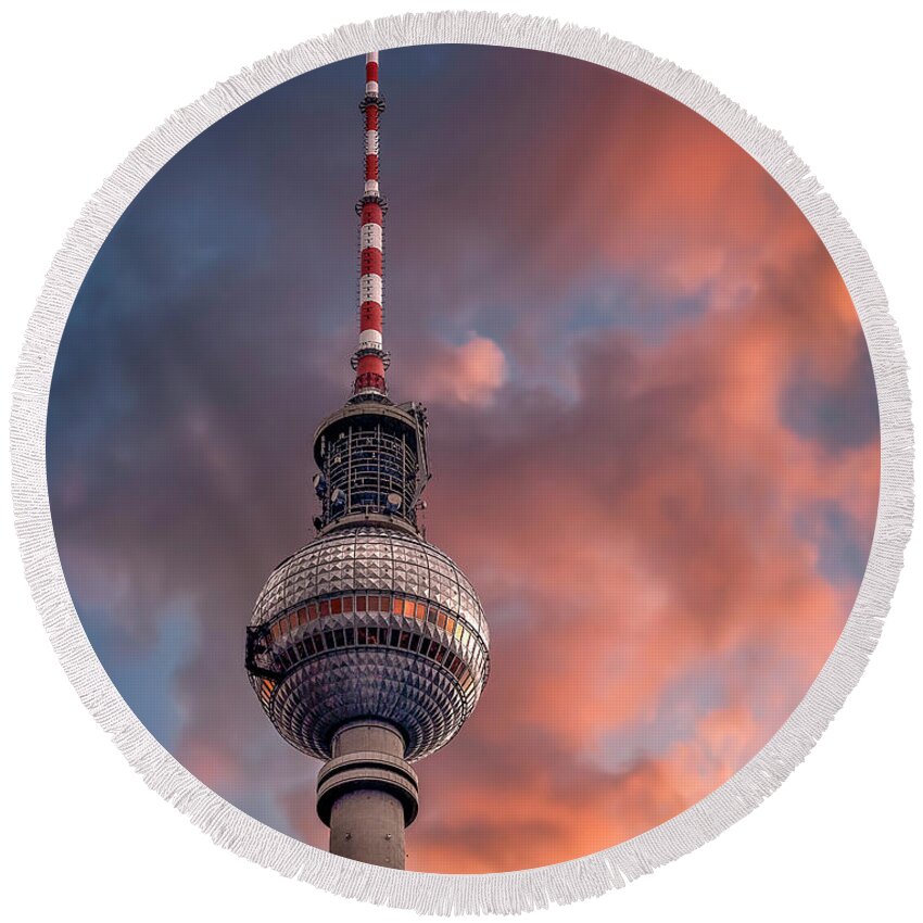 Endre Round Beach Towel featuring the photograph The Berlin Radio Tower by Endre Balogh
