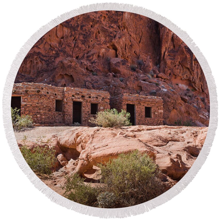 Valley Of Fire Nevada State Park Round Beach Towel featuring the photograph The Cabins - Valley of Fire Nevada State Park by Tatiana Travelways