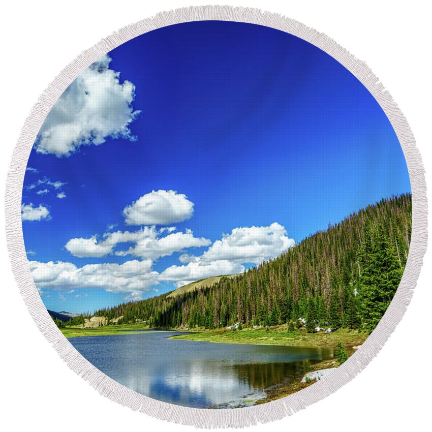 Autumn Round Beach Towel featuring the photograph The Continental Divide by Bill Frische
