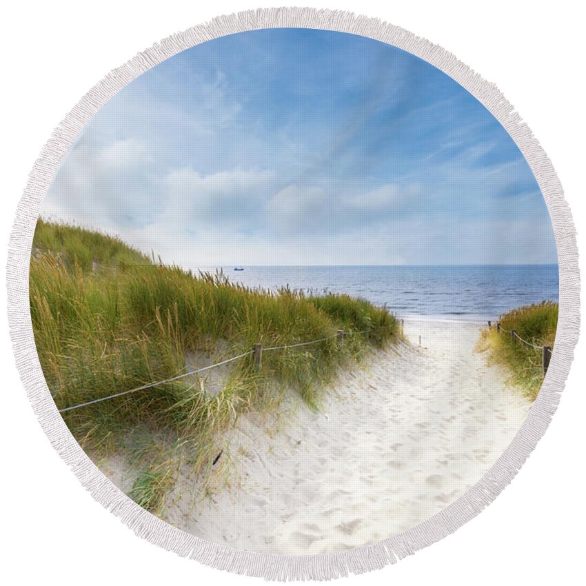 Europe Round Beach Towel featuring the photograph The First Look At The Sea by Hannes Cmarits
