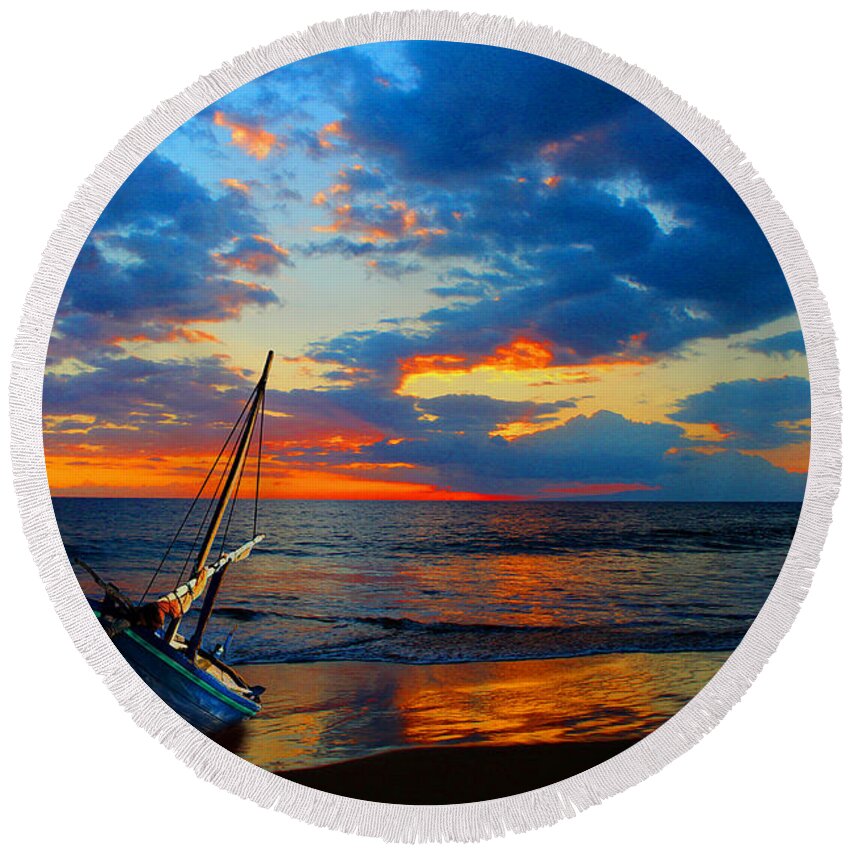 Shipwreck Round Beach Towel featuring the photograph The Hawaiian Sailboat by Michael Rucker