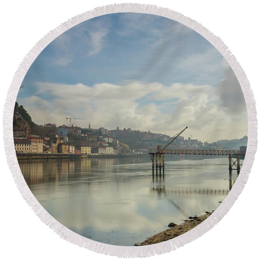 Long Exp Round Beach Towel featuring the photograph The journey into Porto by Bruno Rosa