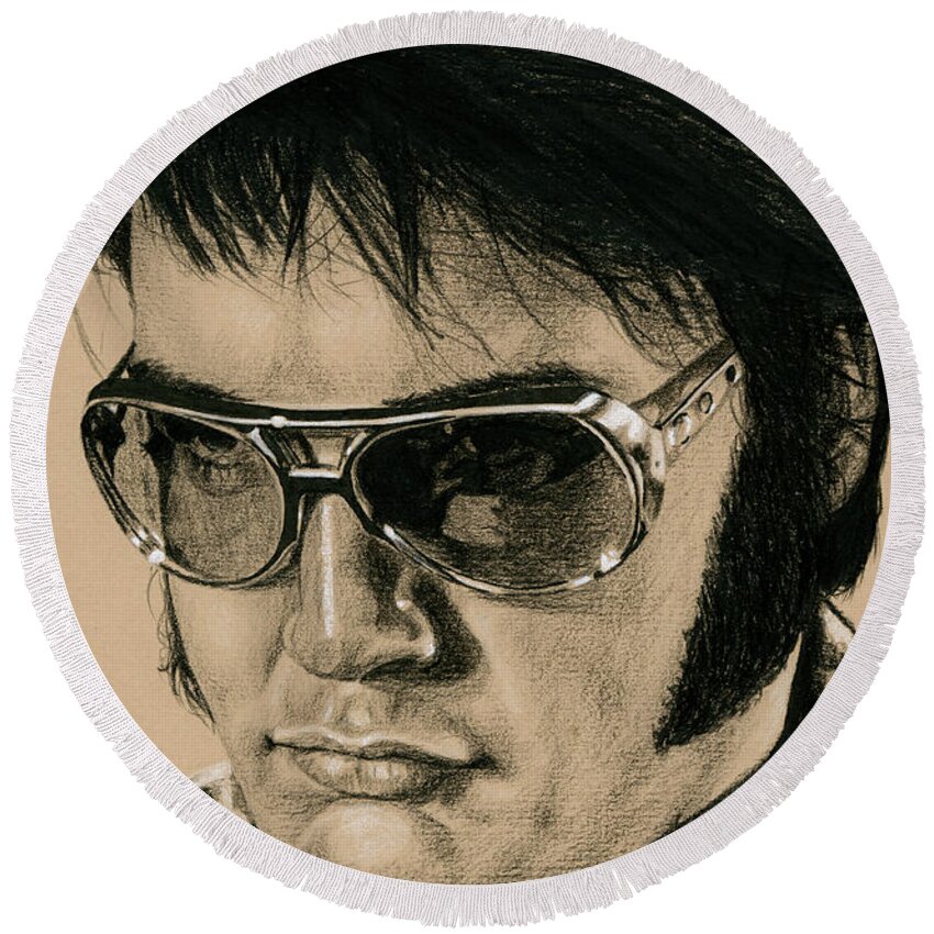 Elvis Round Beach Towel featuring the drawing The King of Las Vegas II by Rob De Vries