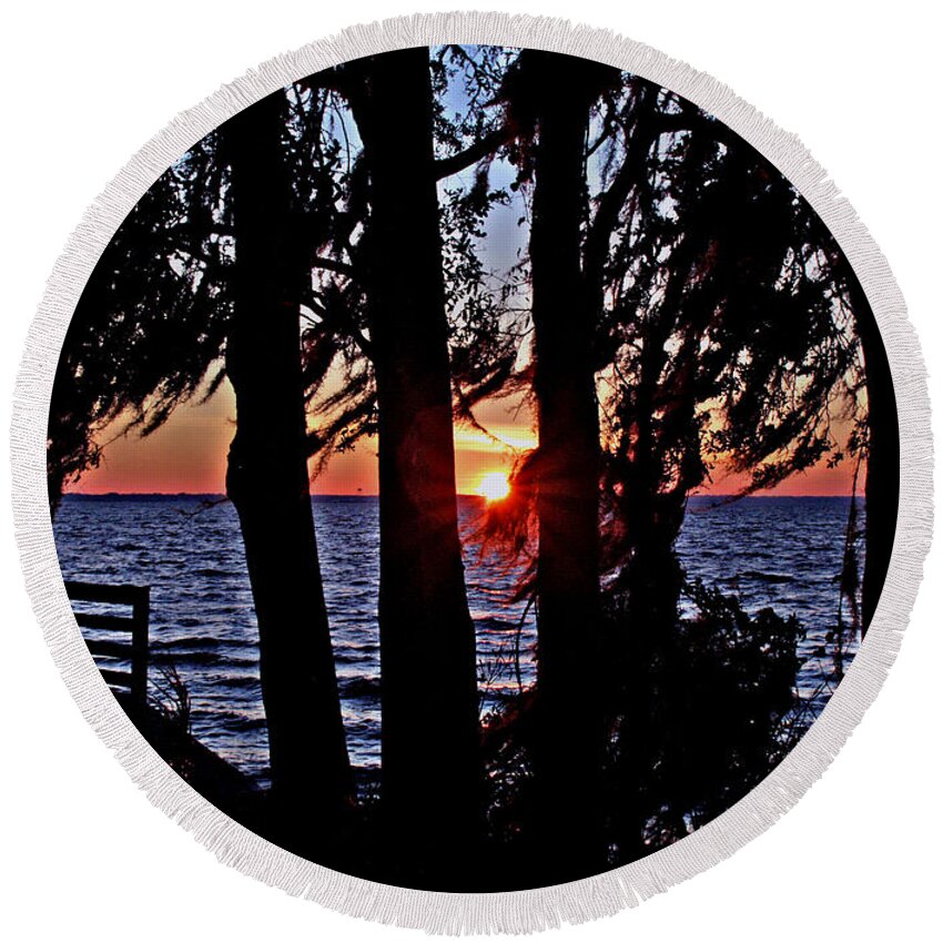 St.johns River Round Beach Towel featuring the photograph The Last Sun by Bob Johnson