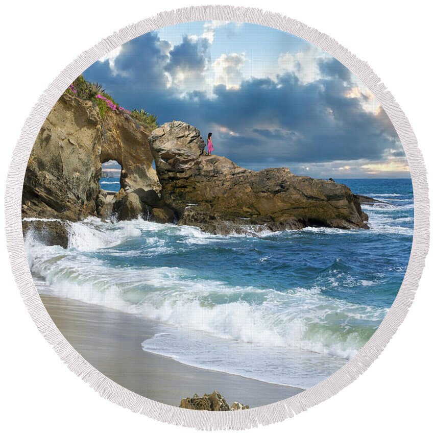 Ocean Round Beach Towel featuring the photograph The Look Of Love by Acropolis De Versailles
