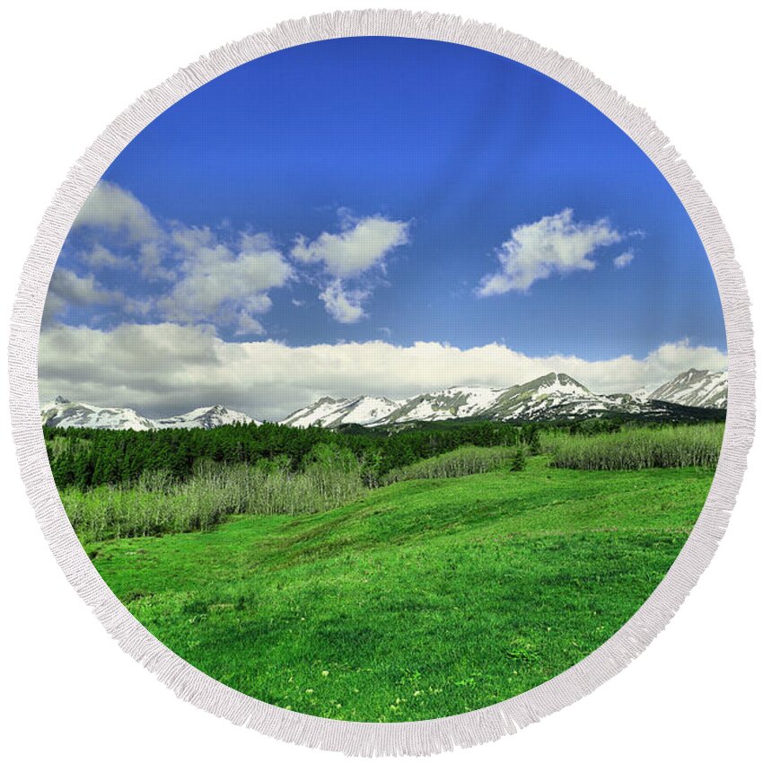 Mountains Round Beach Towel featuring the photograph The mountains of Montana by Jeff Swan