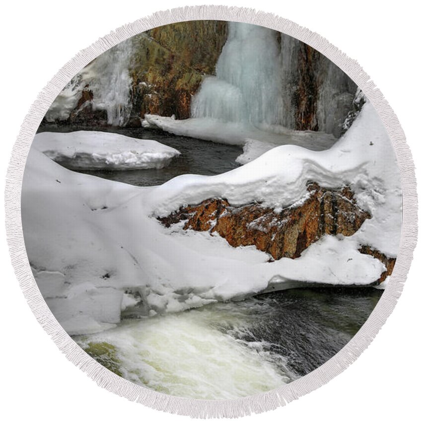 Stream Round Beach Towel featuring the photograph The Pool at Smalls Falls by John Meader