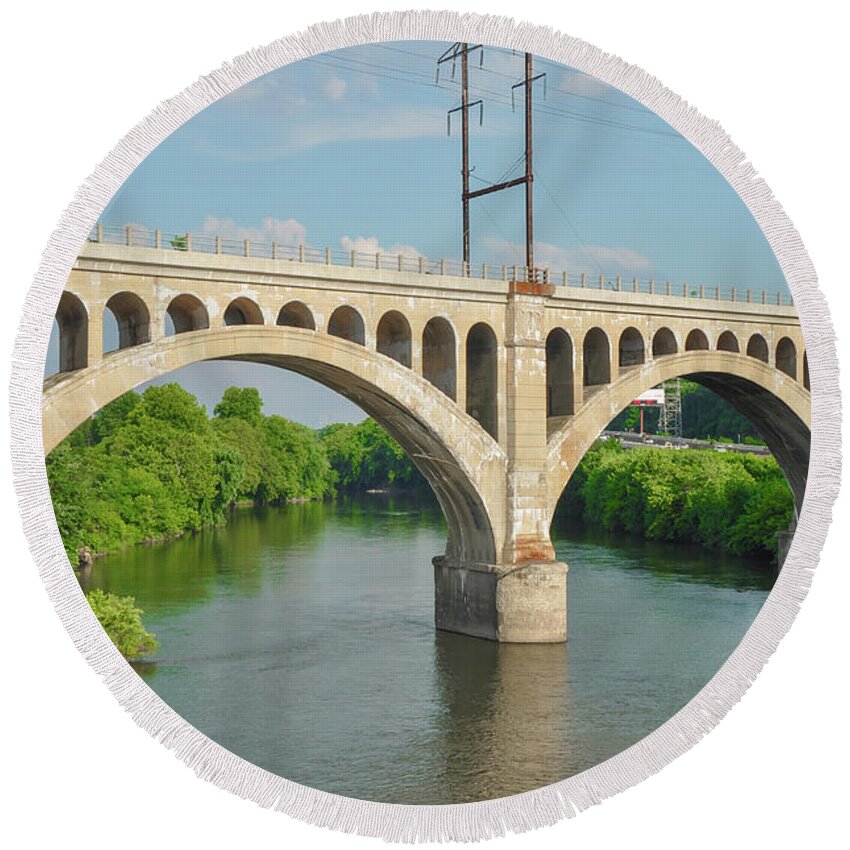 The Round Beach Towel featuring the photograph The Schuylkill River and the Manayunk Bridge - Philadelphia by Bill Cannon