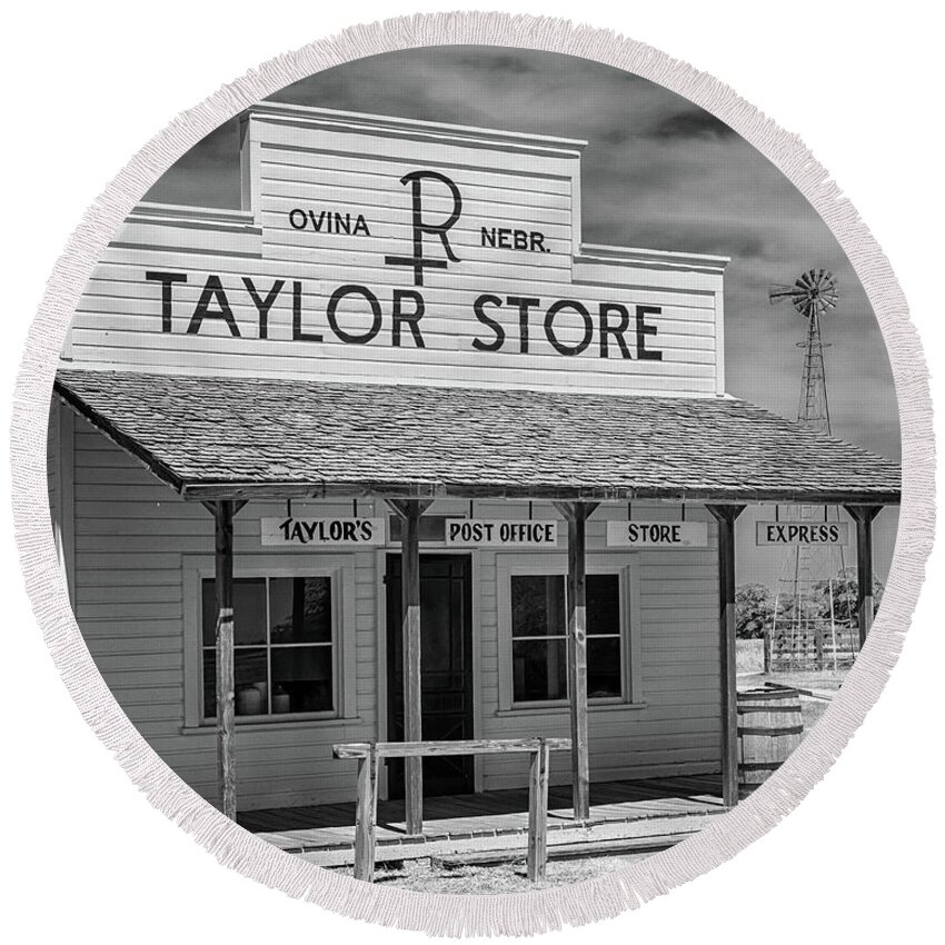 Stuhr Museum Of The Prairie Pioneer Round Beach Towel featuring the photograph The Taylor Ranch Store by Susan Rissi Tregoning
