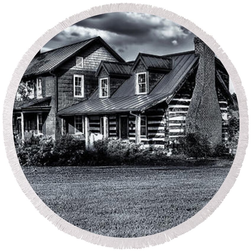 Photograph Round Beach Towel featuring the photograph This Farm House by Reynaldo Williams