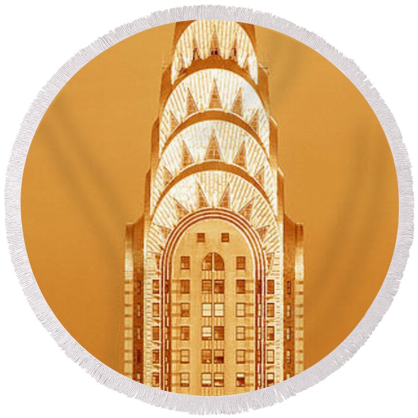 Chrysler Building Round Beach Towels