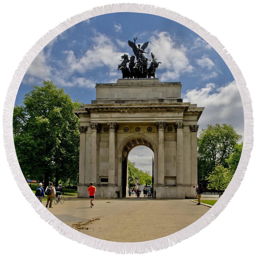London Round Beach Towel featuring the photograph This is London. Wellington Arch. by Elena Perelman