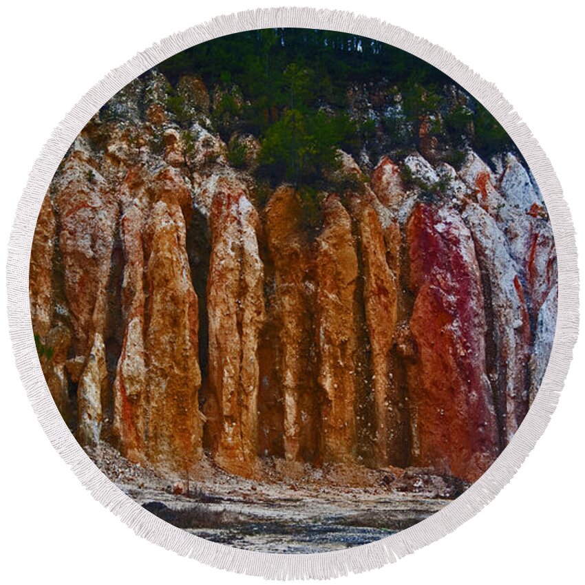 Land Round Beach Towel featuring the photograph Tombs Land Formation by George D Gordon III