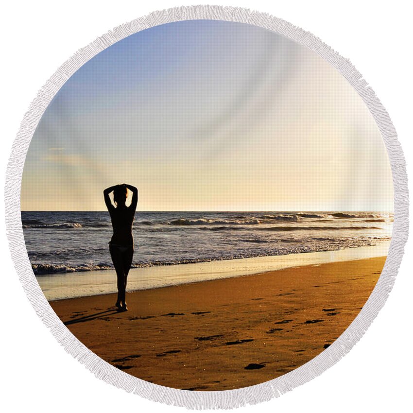 Glamour Photographs Round Beach Towel featuring the photograph Tranquility by Robert WK Clark