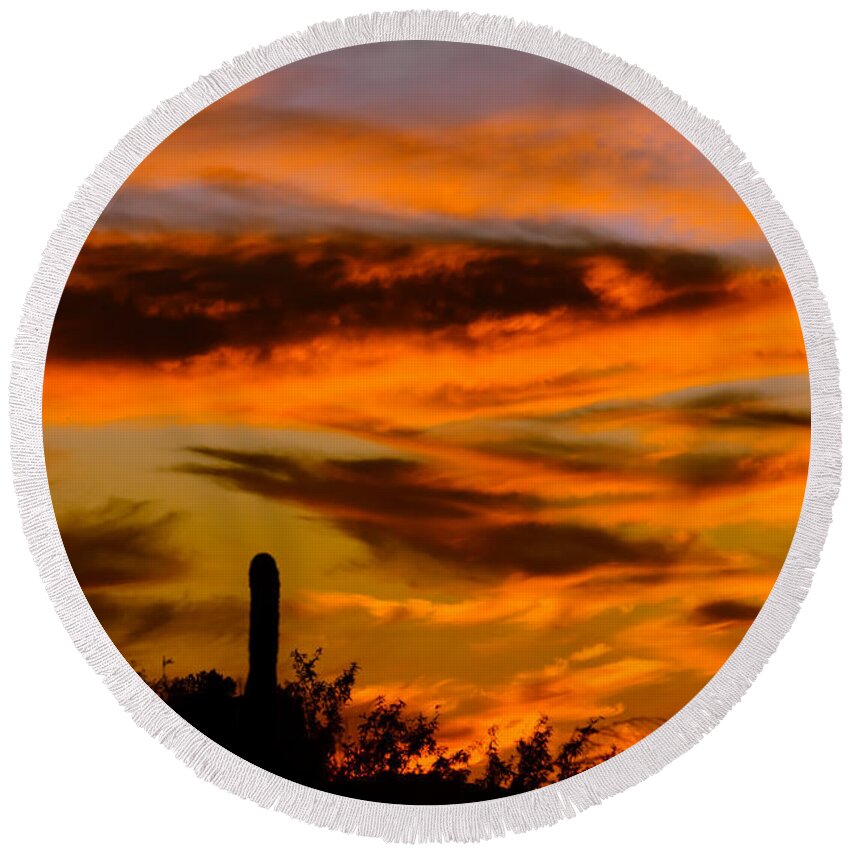 Moon.sunset Round Beach Towel featuring the photograph Transition by Mark Myhaver