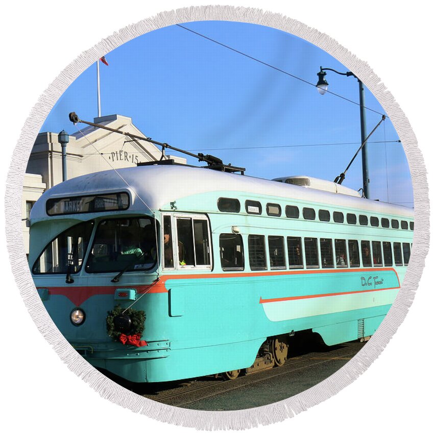 Cable Car Round Beach Towel featuring the photograph Trolley Number 1076 by Steven Spak