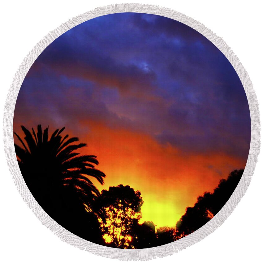Sunset Round Beach Towel featuring the photograph Tropic Fire by Mark Blauhoefer