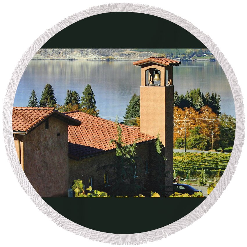 Pictures Of Washington State Round Beach Towel featuring the photograph Tsillan Cellars Winery by Wendy Raatz Photography