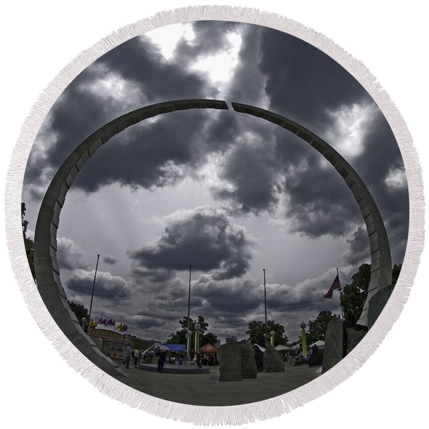 Sculpture Round Beach Towel featuring the photograph UAW Ring Detroit Hart Plaza by Steven Dunn