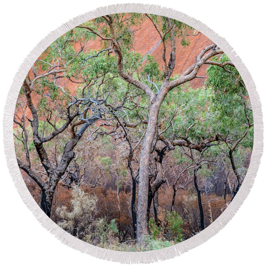 Rock Round Beach Towel featuring the photograph Uluru 05 by Werner Padarin