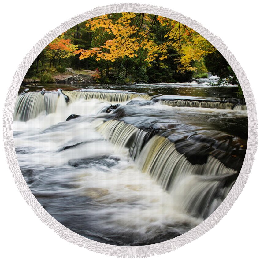 Fall Round Beach Towel featuring the photograph Upper Bond Falls by John Roach