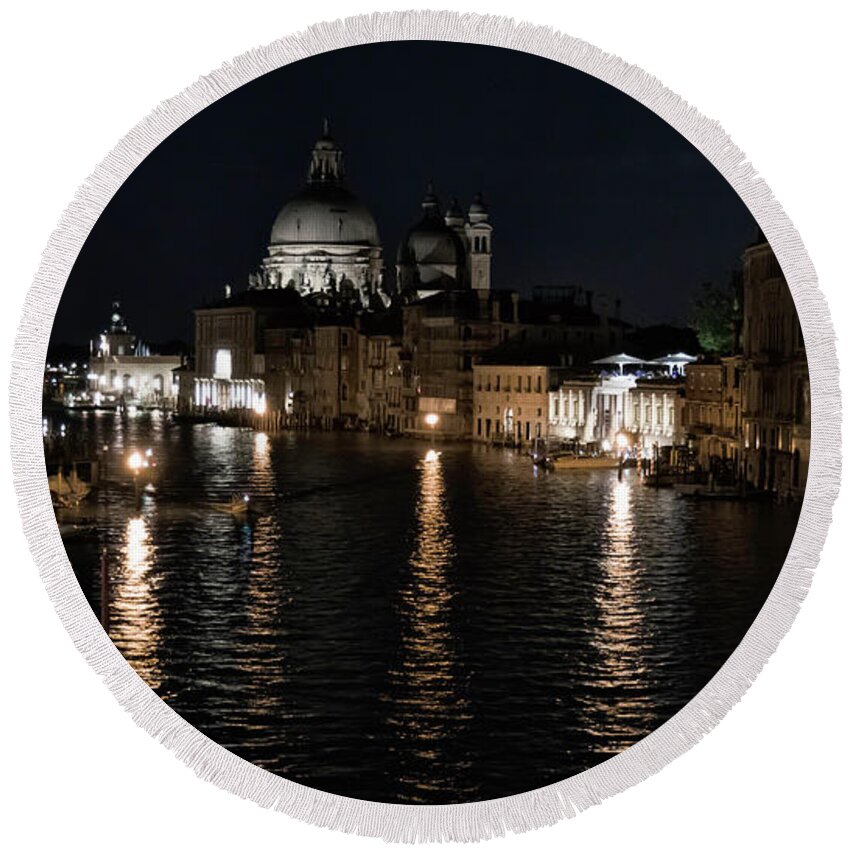 Italy Round Beach Towel featuring the photograph Venice at Night by Alan Toepfer