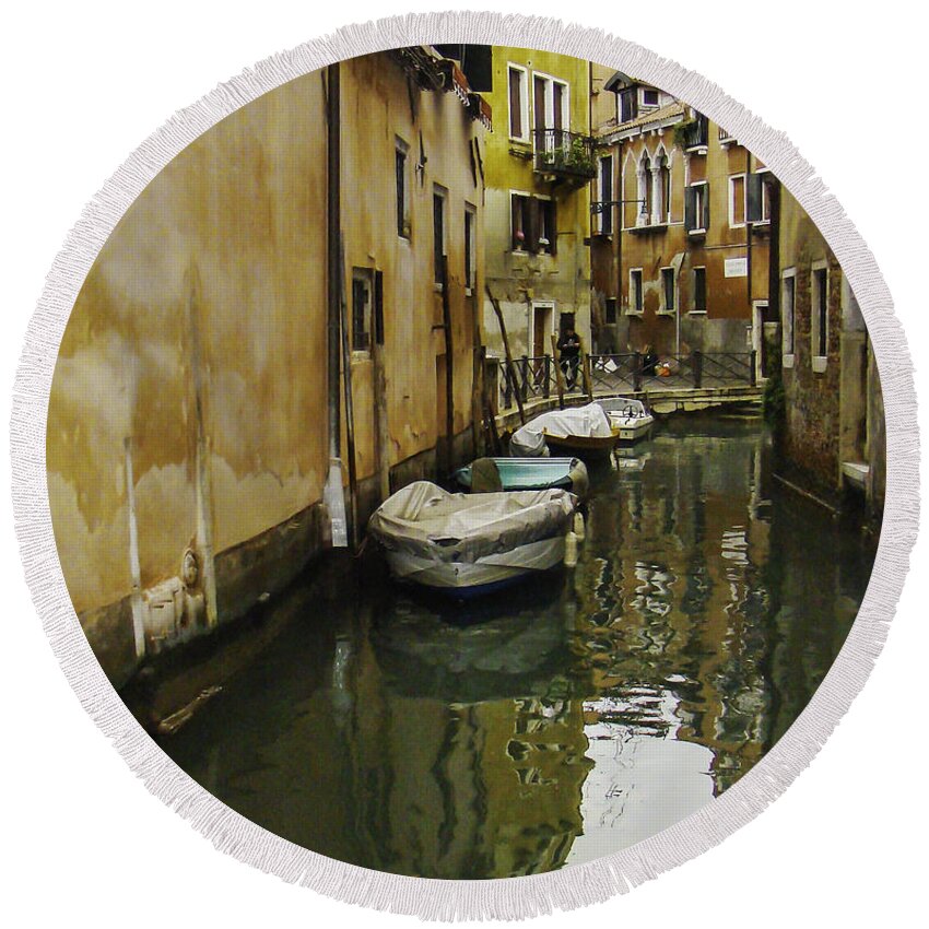 Venice Backroad Round Beach Towel featuring the photograph Venice Backroad by Phyllis Taylor