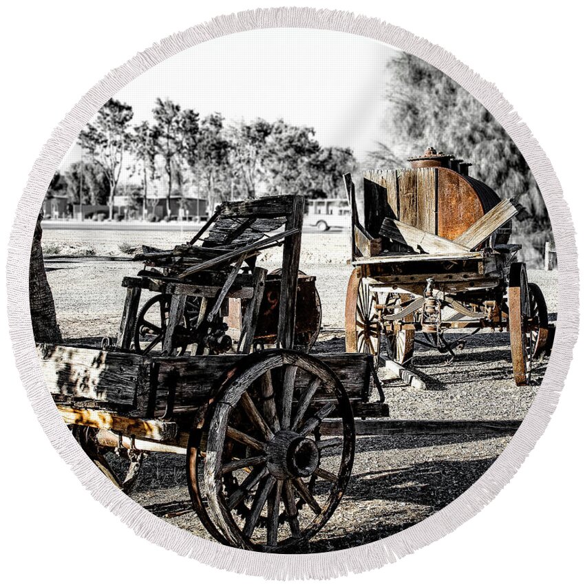 Farm Cart Round Beach Towel featuring the photograph Vintage Horse Drawn Cart by Gene Parks