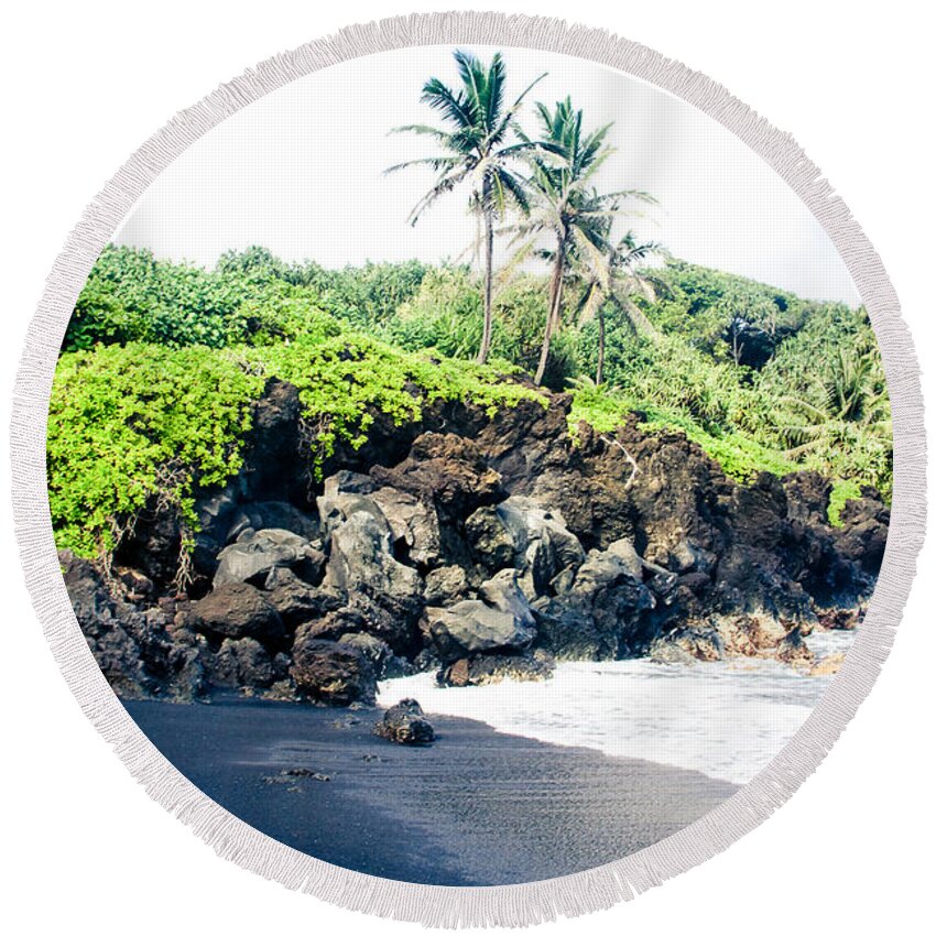 Waianapanapa Round Beach Towel featuring the photograph Waianapanapa Black Sand Beach Pailoa Bay Hana Maui Hawaii by Sharon Mau