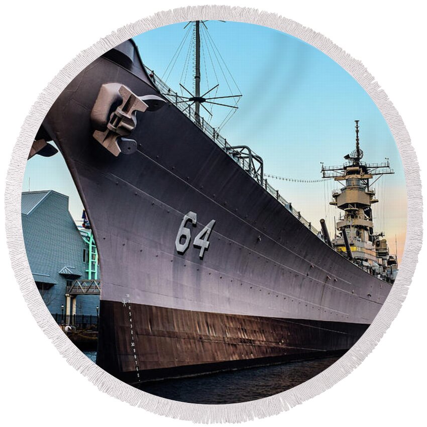 Uss Wisconsin Round Beach Towel featuring the photograph Wake up to the Wisconsin by Nicole Lloyd