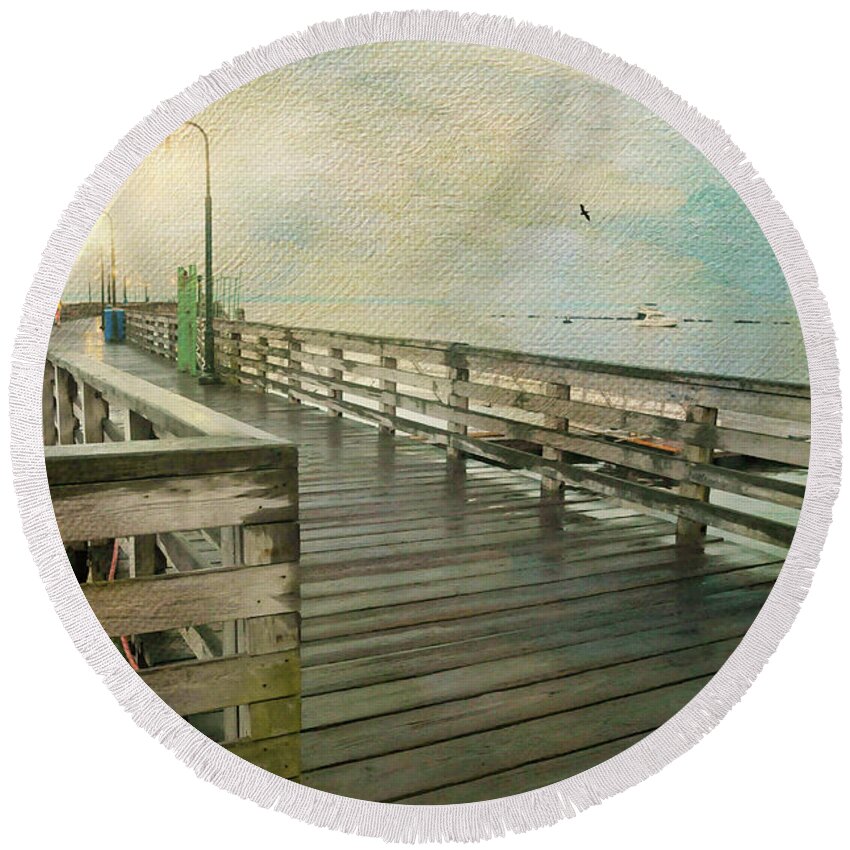 New York Landscape Round Beach Towel featuring the photograph Walk on By by Diana Angstadt