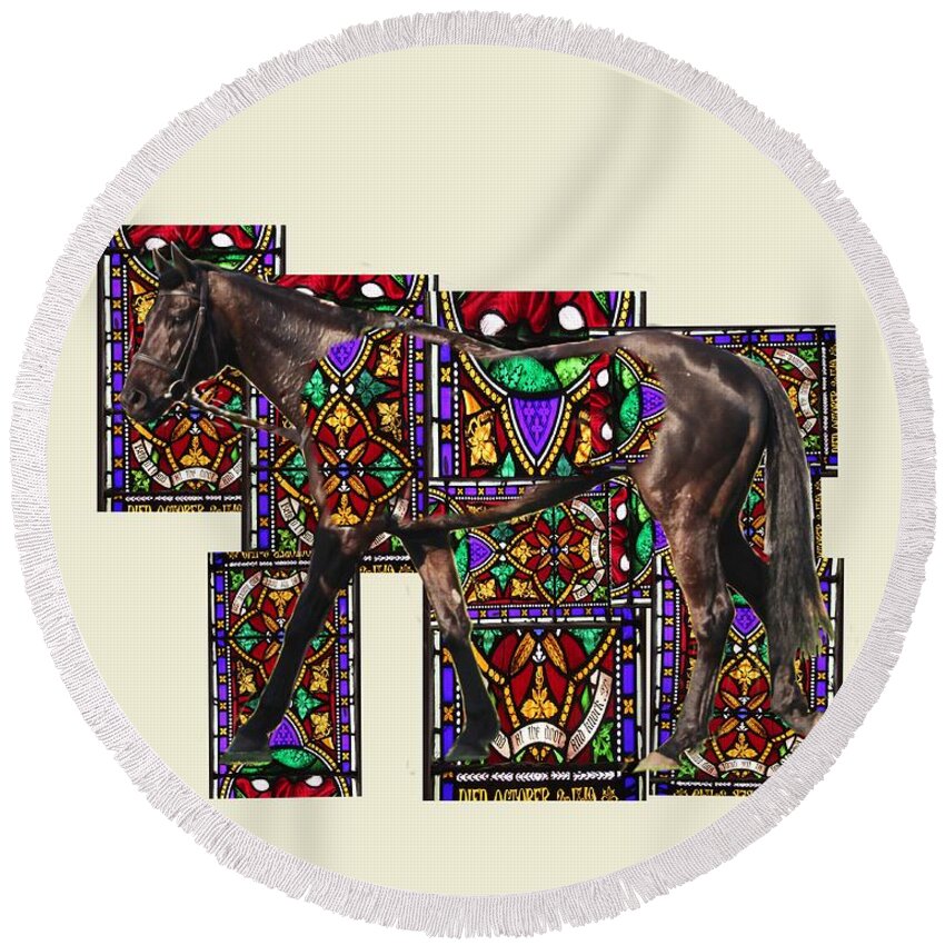 Horse Round Beach Towel featuring the photograph Walking Horse by Tom Conway