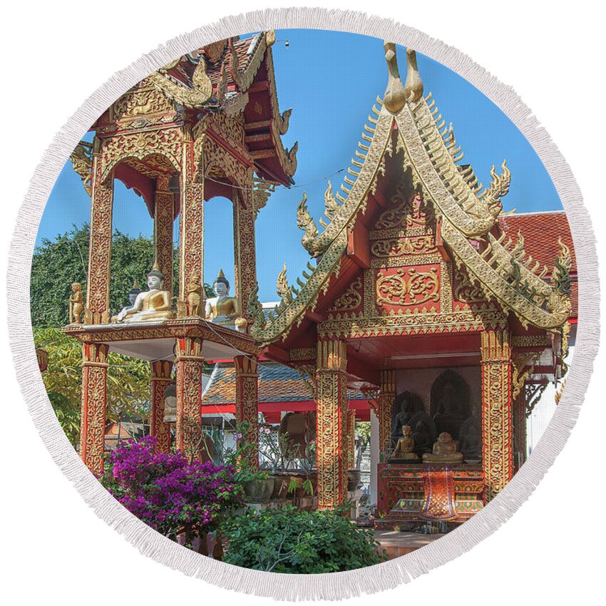 Scenic Round Beach Towel featuring the photograph Wat Mahawan Bell Tower and Shrine DTHLU0297 by Gerry Gantt