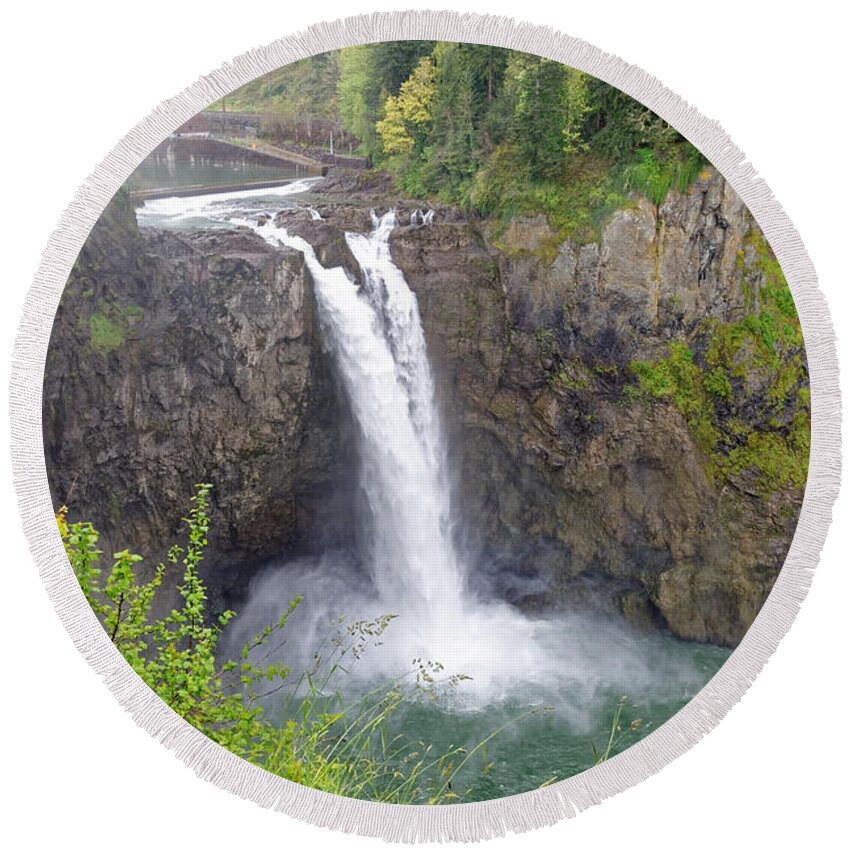 Waterfall Round Beach Towel featuring the photograph Waterfall through the mist by Peter Ponzio