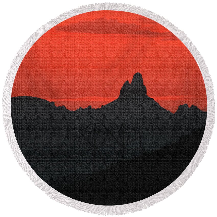 Weaver Needle Sunset Round Beach Towel featuring the photograph Weaver Needle Sunset by Tom Janca