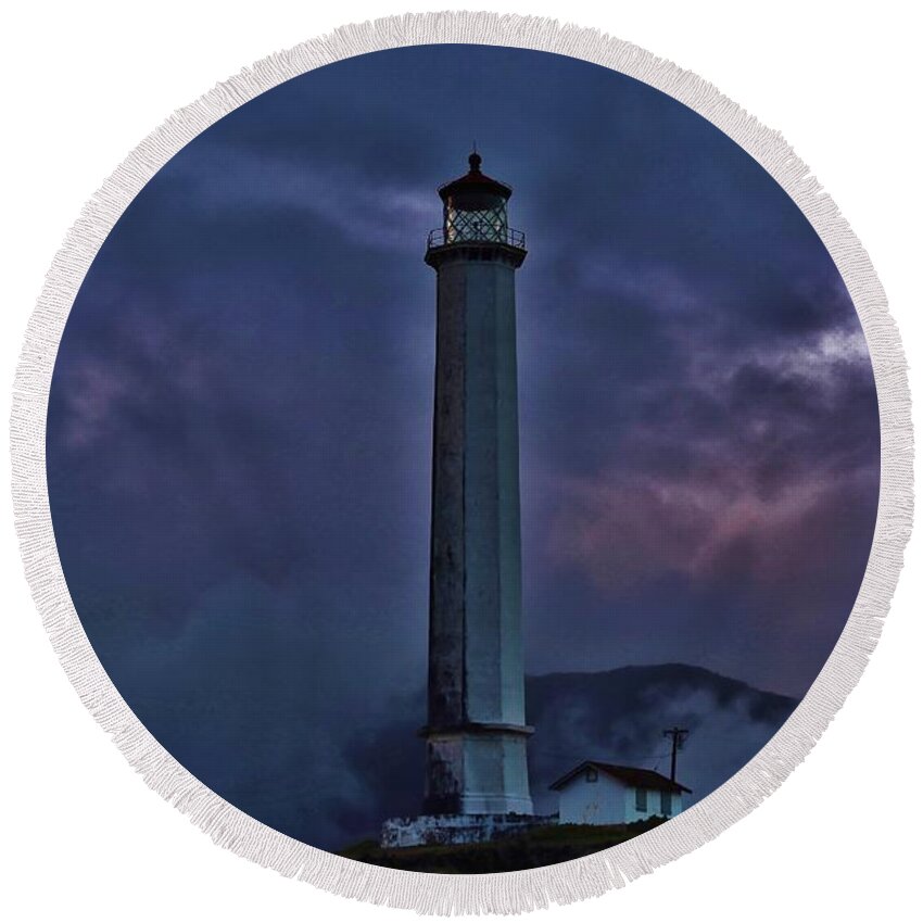 Molokai Lighthouse Round Beach Towel featuring the photograph Wet and Foggy Morning by Craig Wood
