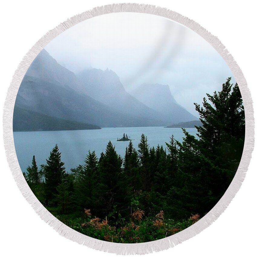St Mary Lake Round Beach Towel featuring the photograph Wild Goose Island in the Rain by Tracey Vivar