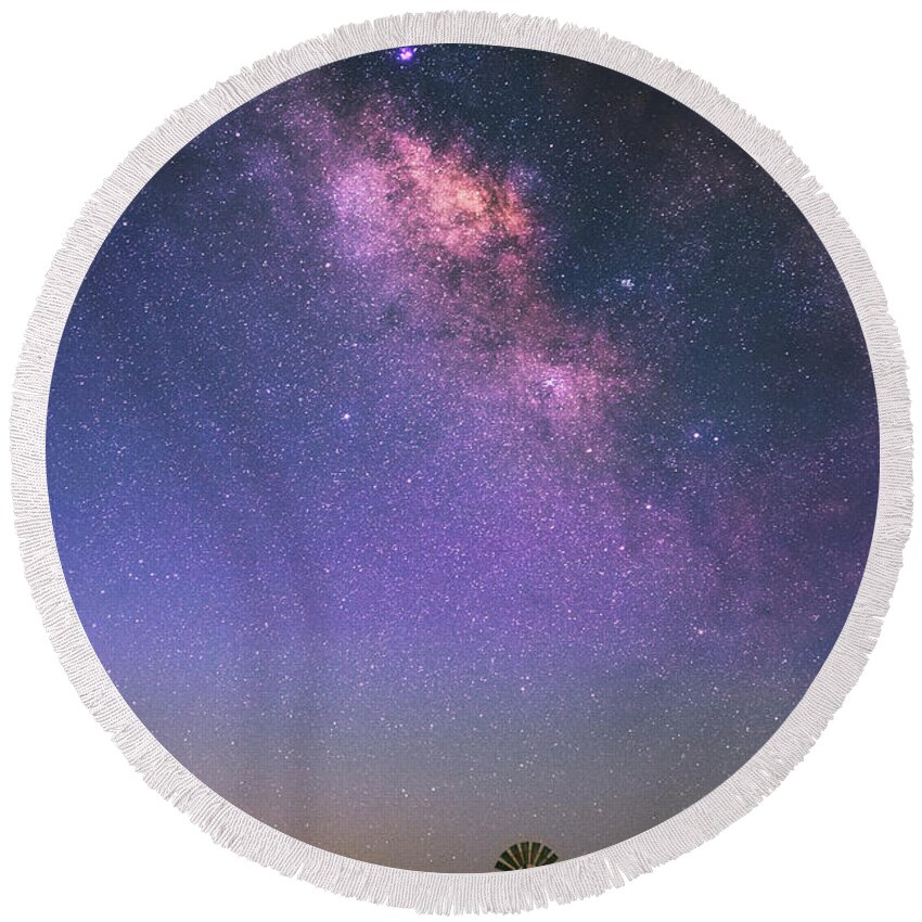 Milky Way Round Beach Towel featuring the photograph Wind and Stars by Darren White