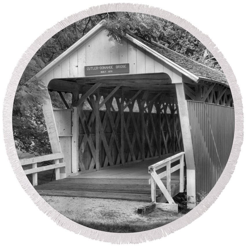Cutler Donahoe Covered Bridge Round Beach Towel featuring the photograph Winterset Iowa Covered Bridge Black And White by Adam Jewell