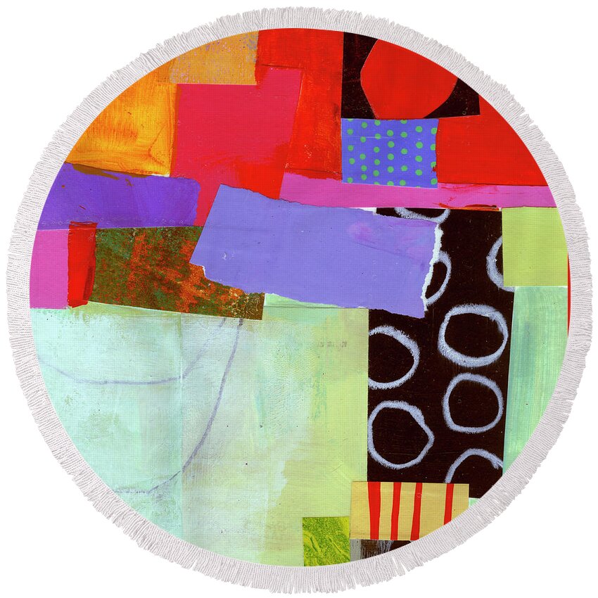 Grid Round Beach Towel featuring the painting Wonky Grid #19 by Jane Davies