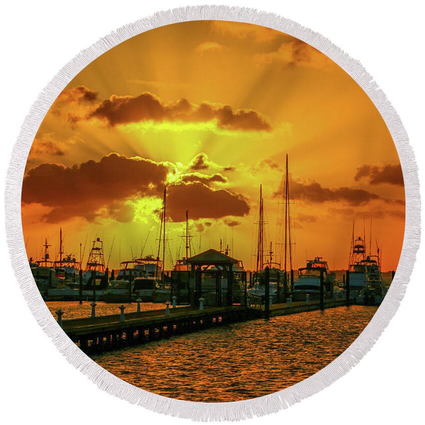 Sun Rise Round Beach Towel featuring the photograph Yellow and Orange Rays by Tom Claud