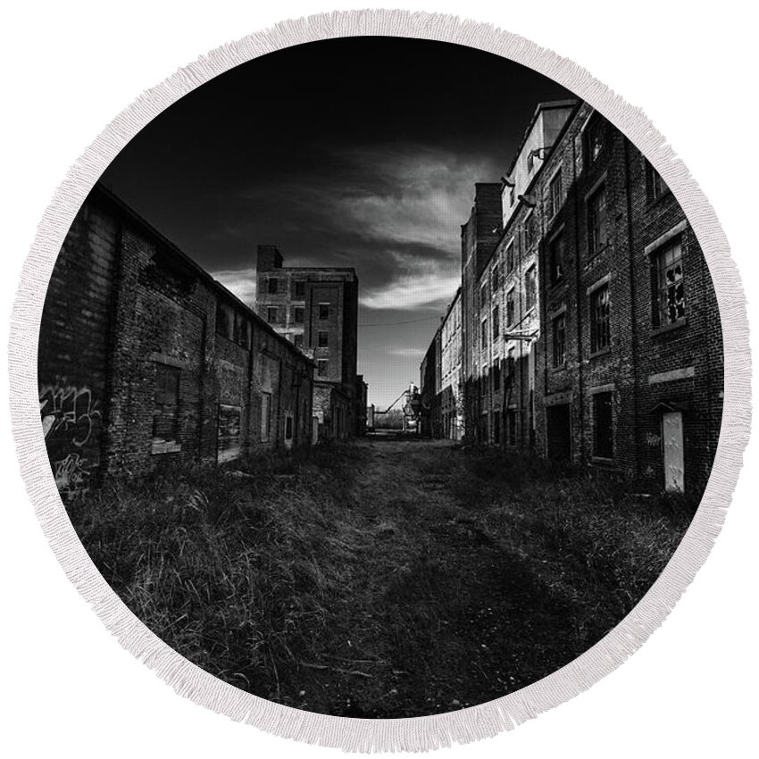 Abandoned Round Beach Towel featuring the photograph Zombieland The Fort William Starch Company by Jakub Sisak