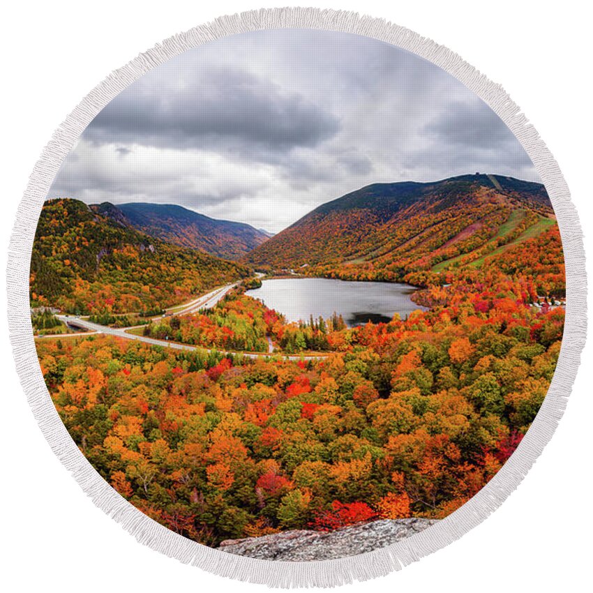 Franconia Notch Round Beach Towel featuring the photograph Fall in Franconia Notch #2 by Robert Clifford
